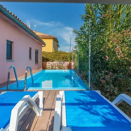 Nicely Decorated House Katarina By The Sea Holiday home